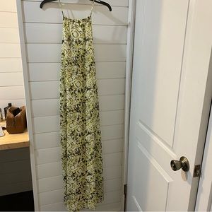 🌟2 for $15 // Like new maxi dress